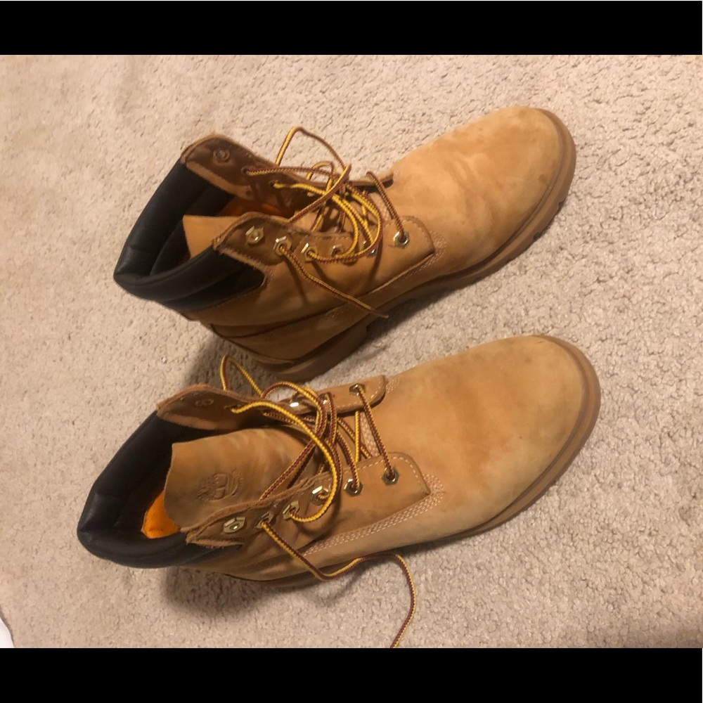 Timberlands - Picture 2 of 4
